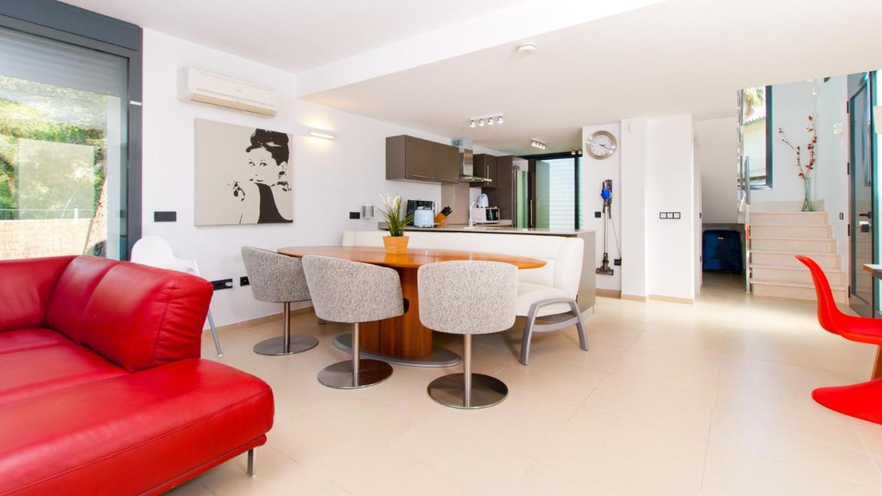 Villa Pam Beach House Playa De Muro - 200M To Beach With Hot Tub 알쿠디아 외부 사진